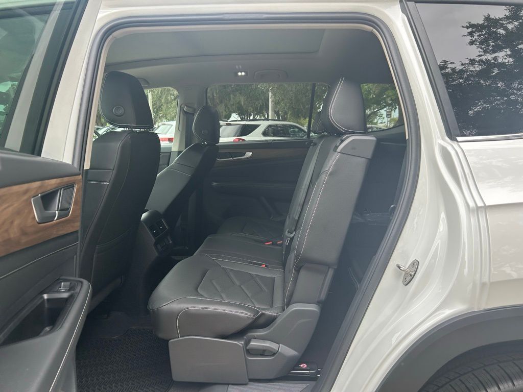 2026 Volkswagen Atlas 2.0T SE w/Technology Tampa FL