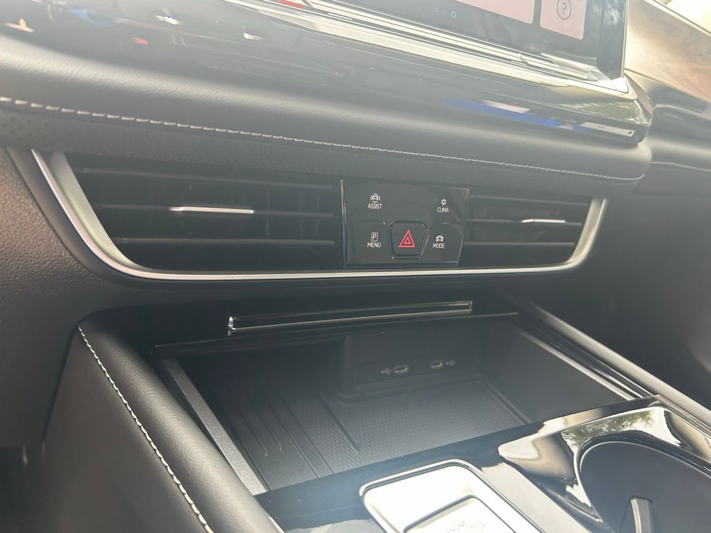 2026 Volkswagen Atlas 2.0T SE w/Technology Tampa FL