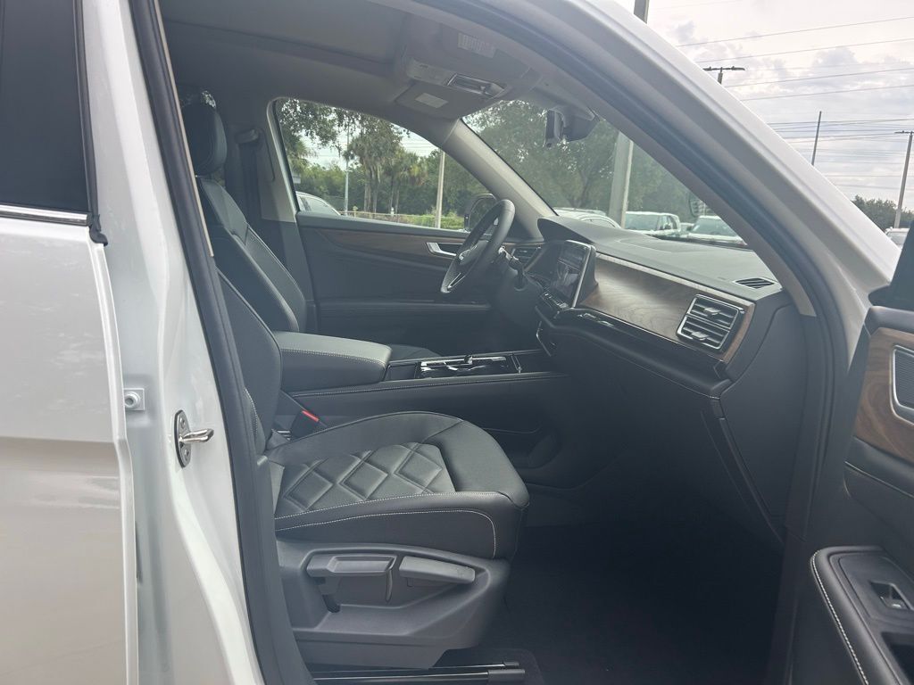 2026 Volkswagen Atlas 2.0T SE w/Technology Tampa FL