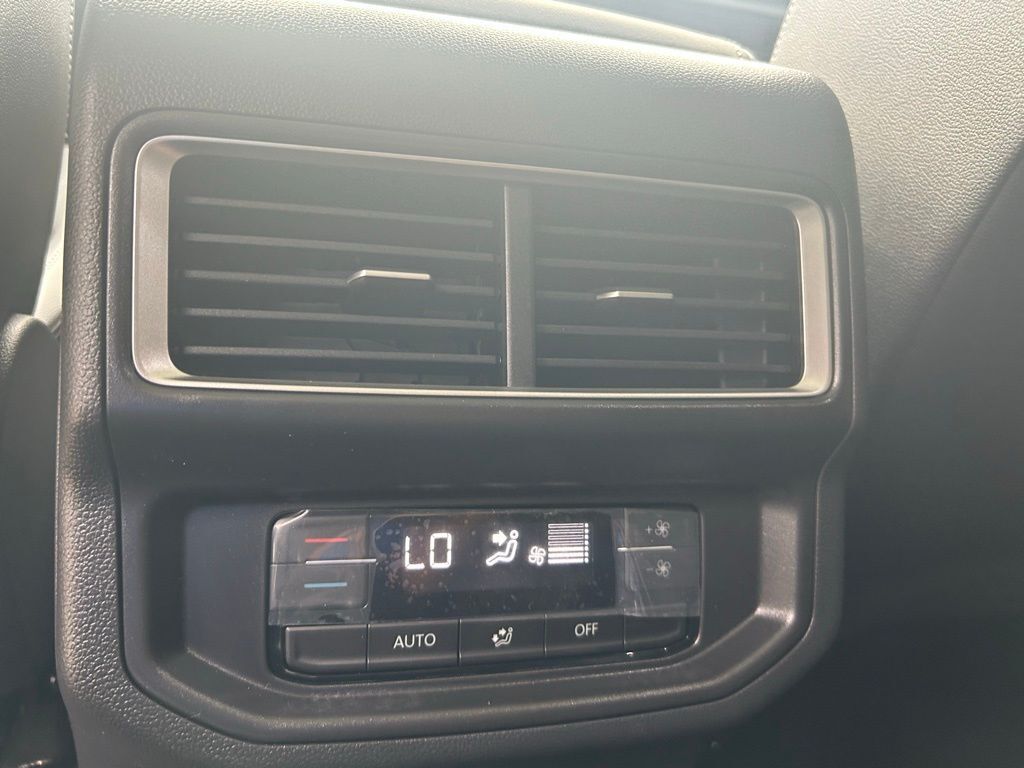 2026 Volkswagen Atlas 2.0T SE w/Technology Tampa FL