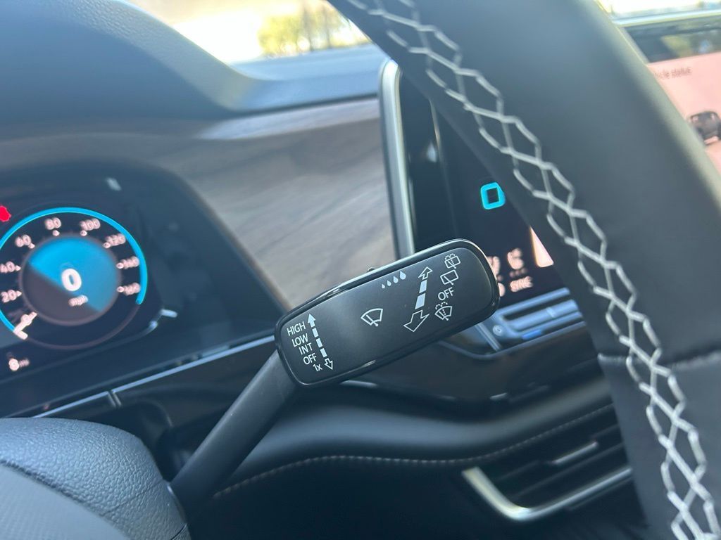 2026 Volkswagen Atlas 2.0T SE w/Technology Tampa FL