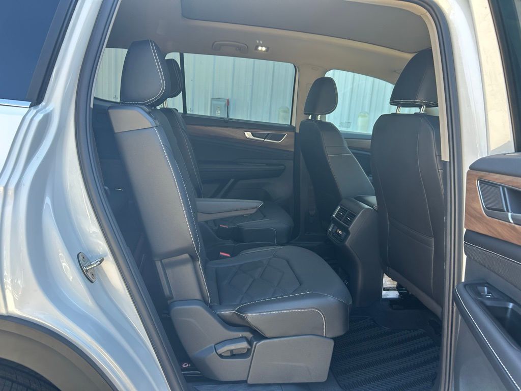 2026 Volkswagen Atlas 2.0T SE w/Technology Tampa FL