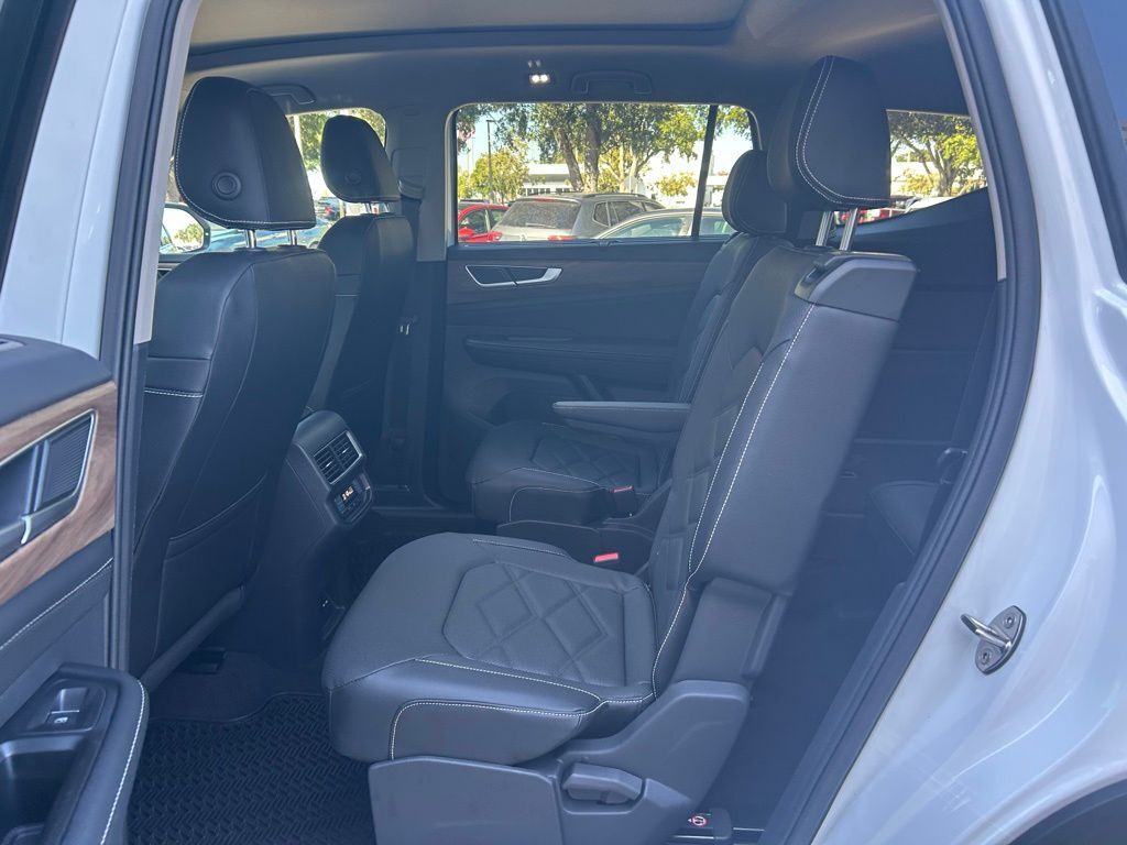 2026 Volkswagen Atlas 2.0T SE w/Technology Tampa FL