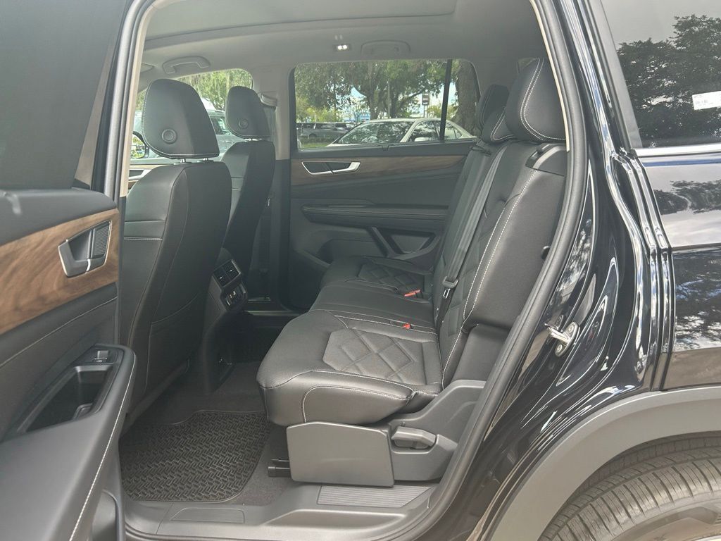 2026 Volkswagen Atlas 2.0T SE w/Technology Tampa FL