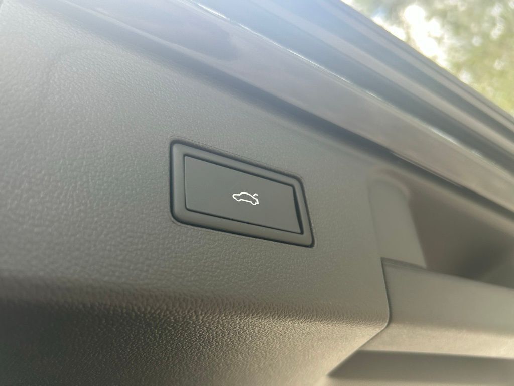 2026 Volkswagen Atlas 2.0T SE w/Technology Tampa FL