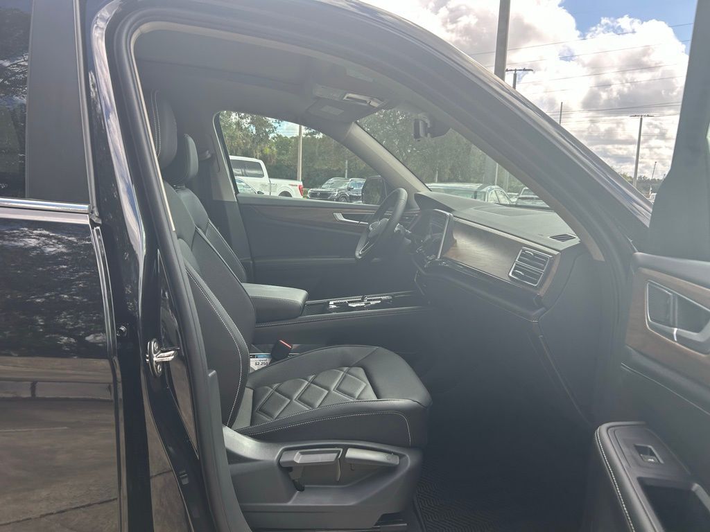 2026 Volkswagen Atlas 2.0T SE w/Technology Tampa FL