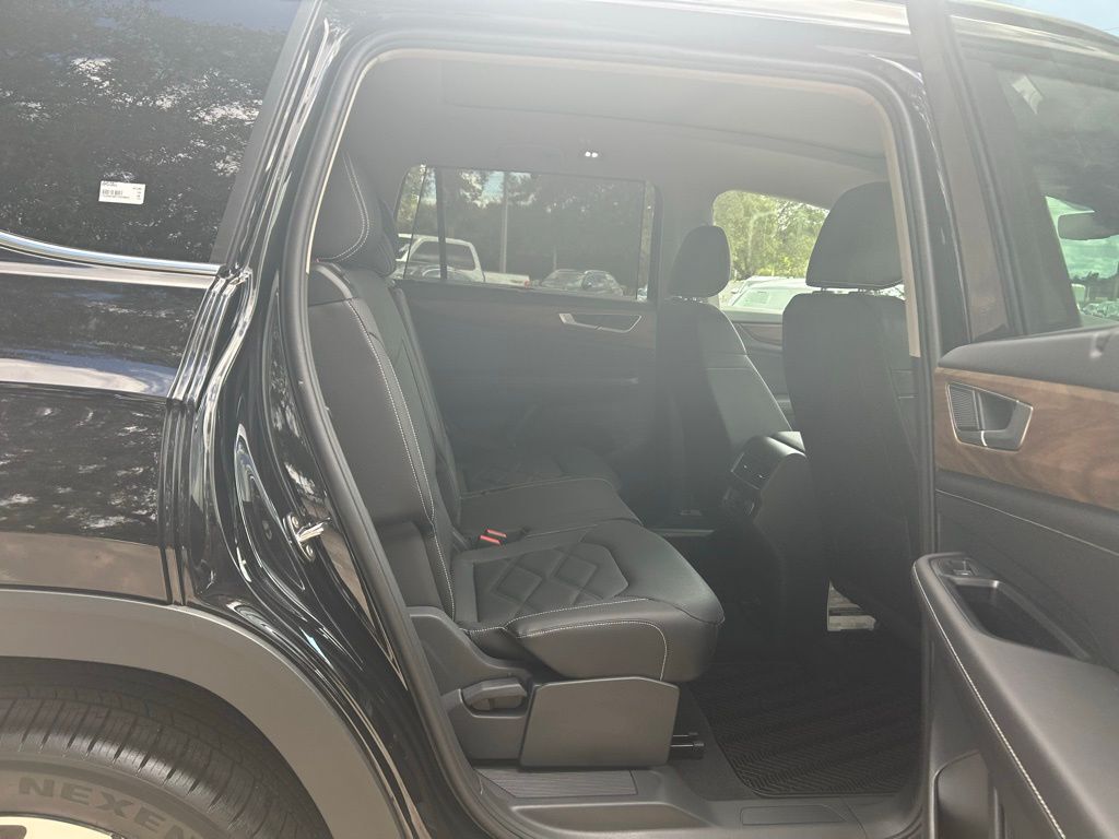 2026 Volkswagen Atlas 2.0T SE w/Technology Tampa FL