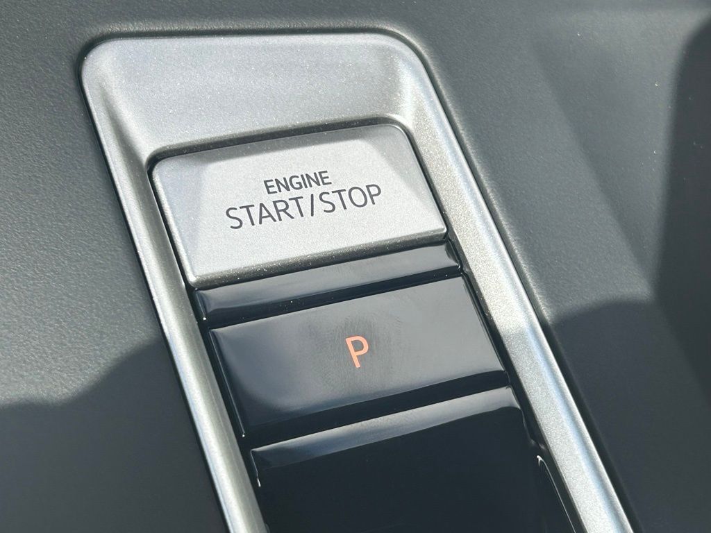 2026 Volkswagen Atlas 2.0T SE w/Technology Tampa FL