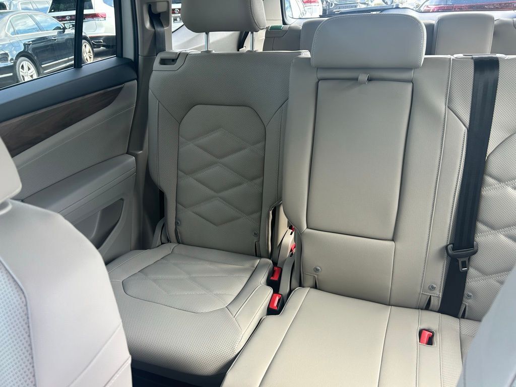 2026 Volkswagen Atlas 2.0T SE w/Technology Tampa FL