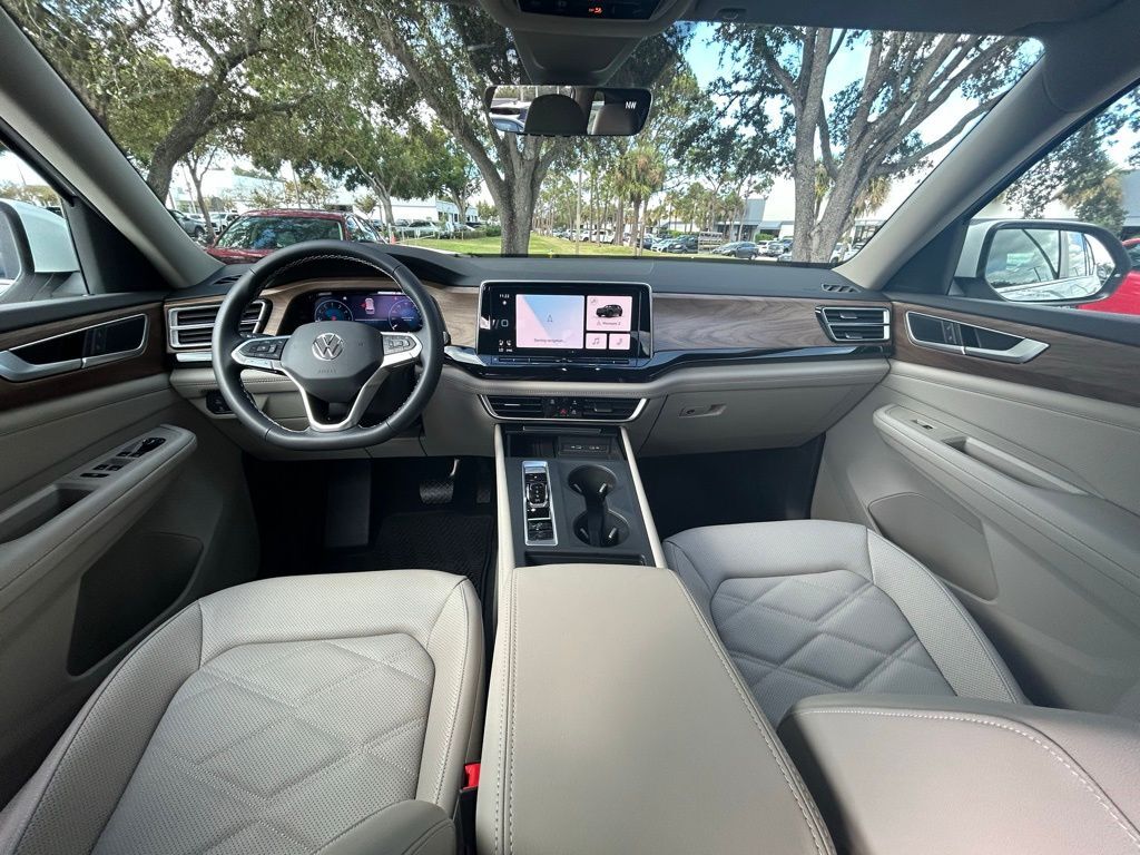 2026 Volkswagen Atlas 2.0T SE w/Technology Tampa FL