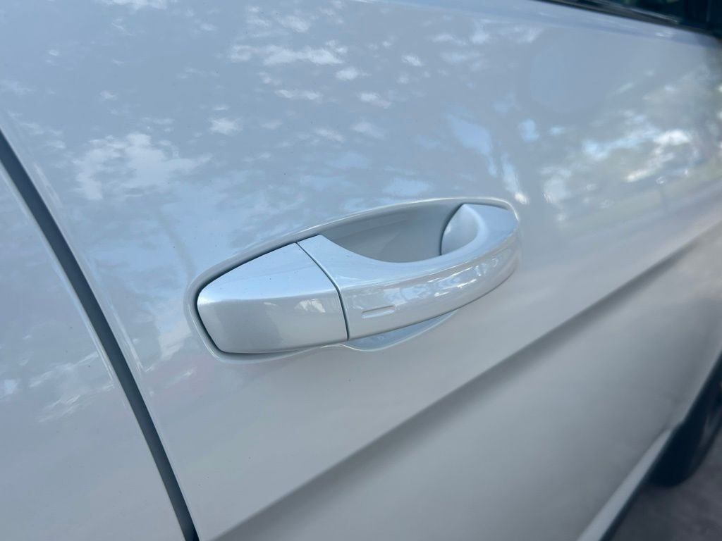 2026 Volkswagen Atlas 2.0T SE w/Technology Tampa FL