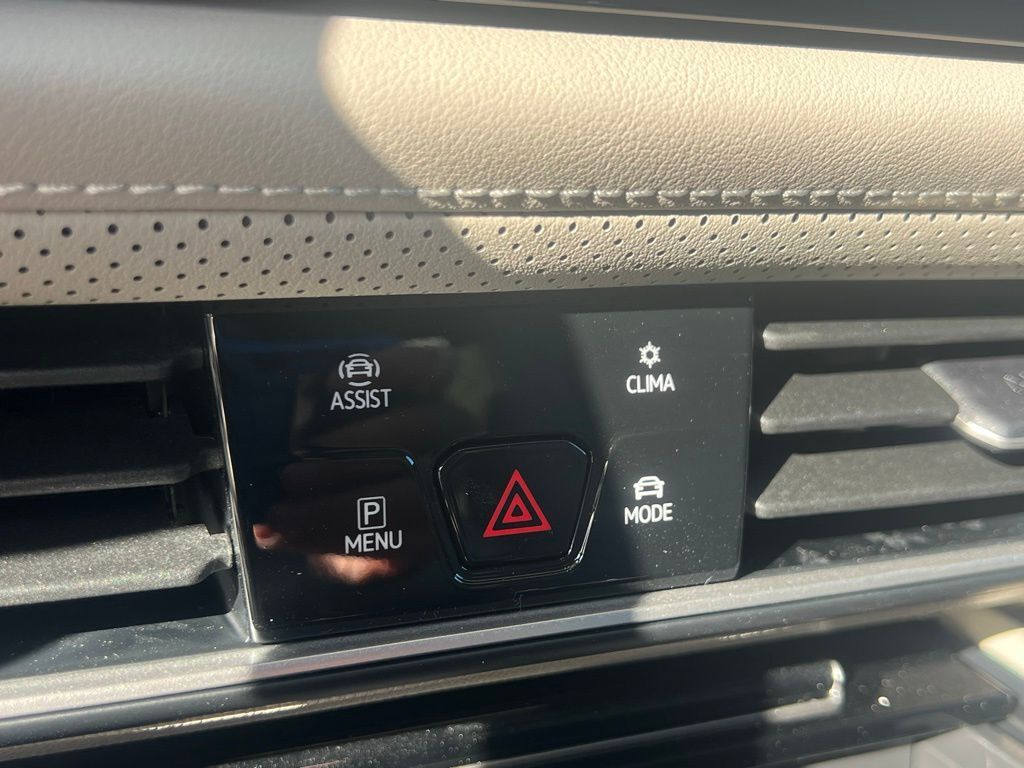 2026 Volkswagen Atlas 2.0T SE w/Technology Tampa FL