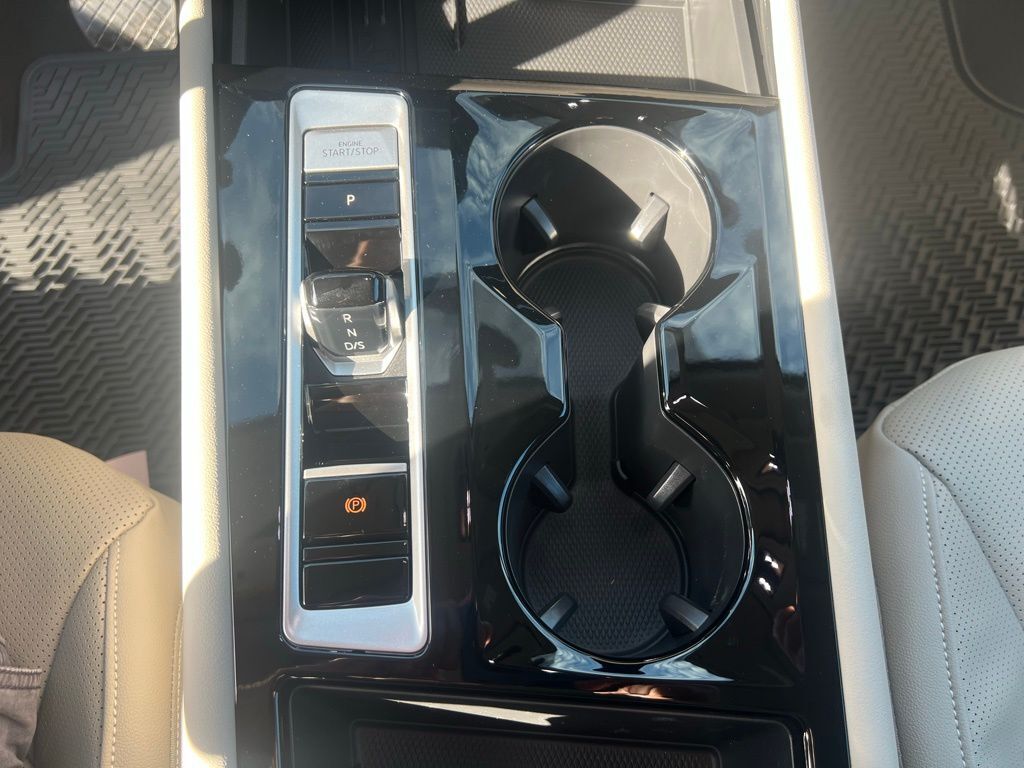 2026 Volkswagen Atlas 2.0T SE w/Technology Tampa FL