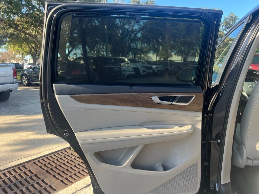 2026 Volkswagen Atlas 2.0T SE w/Technology Tampa FL