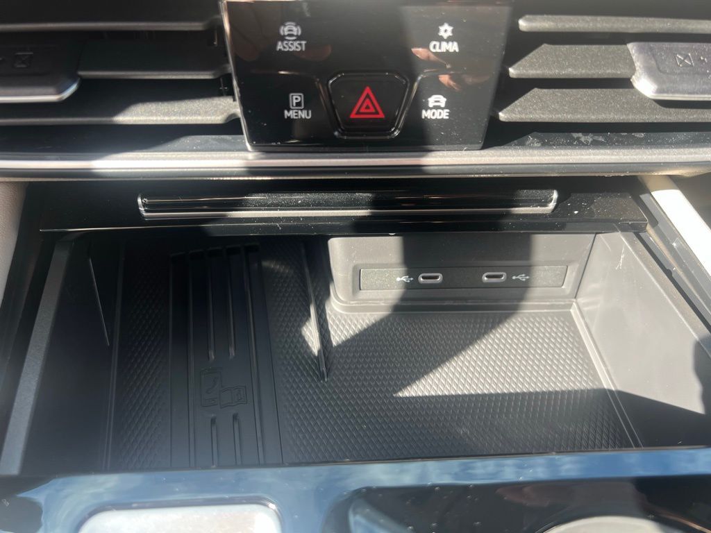 2026 Volkswagen Atlas 2.0T SE w/Technology Tampa FL