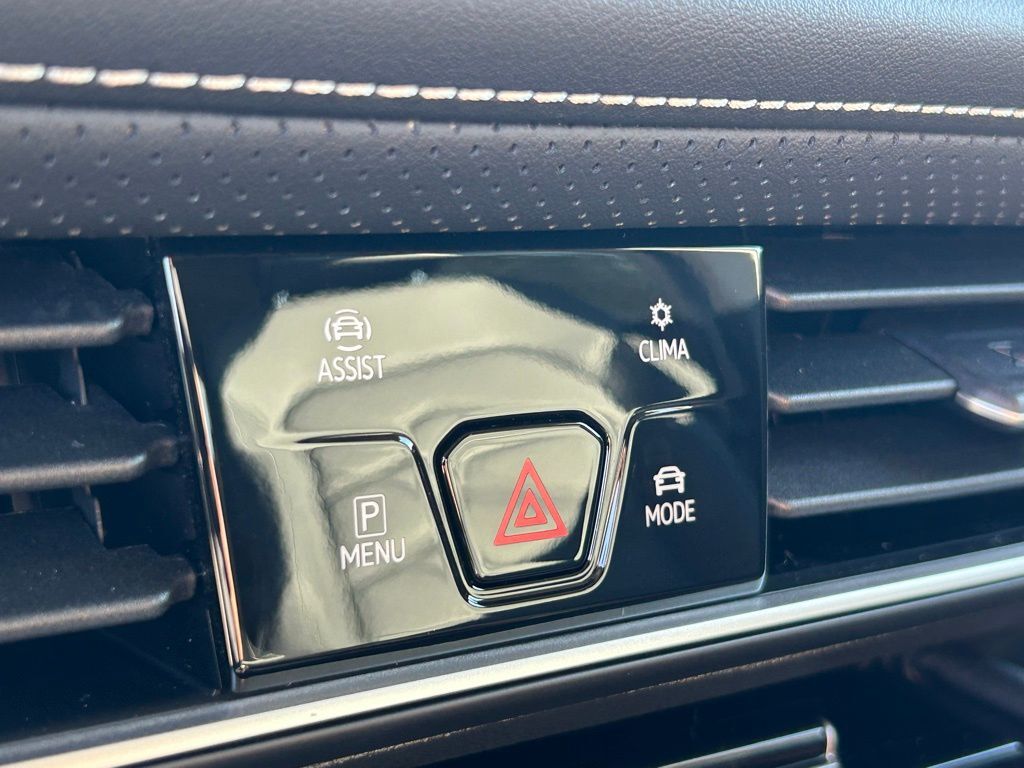 2026 Volkswagen Atlas 2.0T SE w/Technology Tampa FL