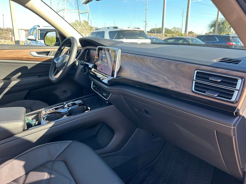 2026 Volkswagen Atlas 2.0T SE w/Technology Tampa FL