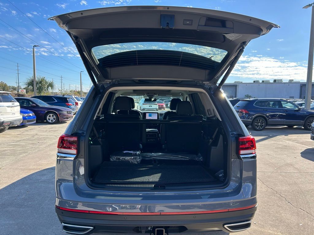 2026 Volkswagen Atlas 2.0T SE w/Technology Tampa FL