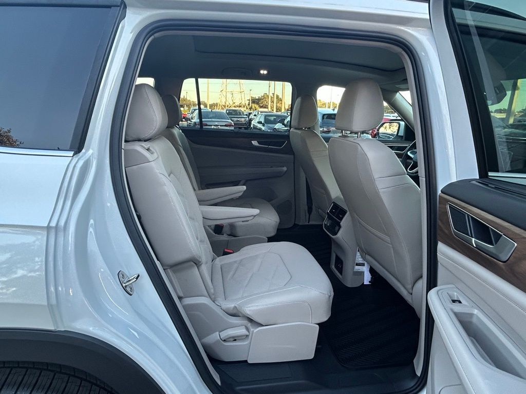 2026 Volkswagen Atlas 2.0T SE w/Technology Tampa FL