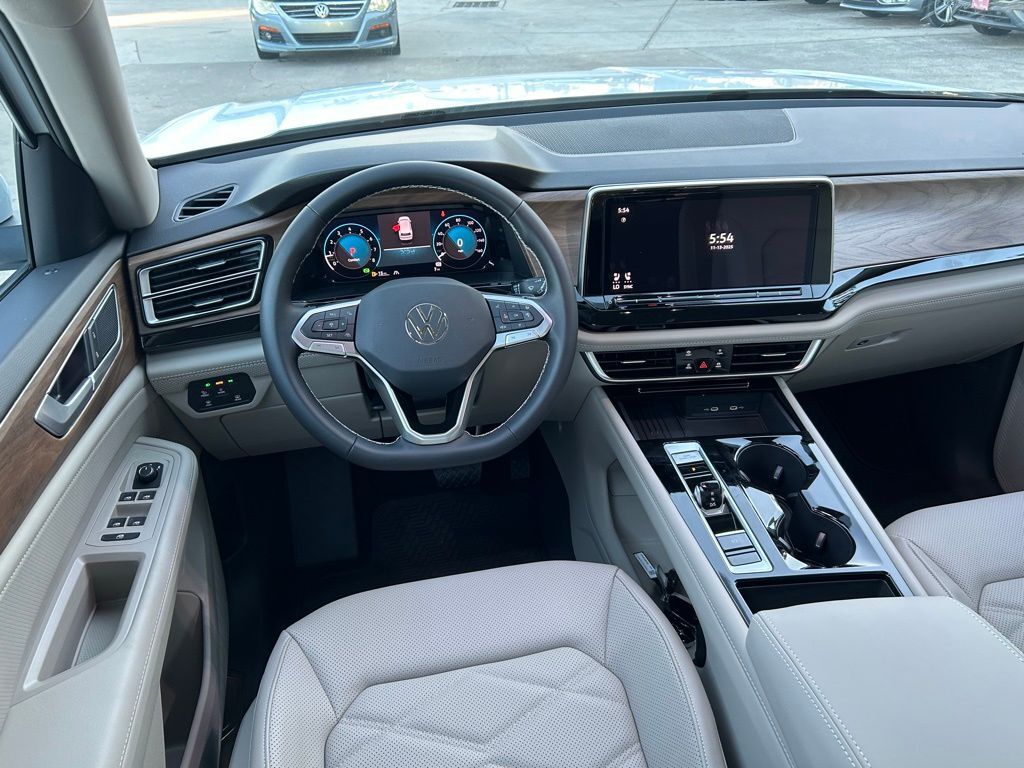 2026 Volkswagen Atlas 2.0T SE w/Technology Tampa FL