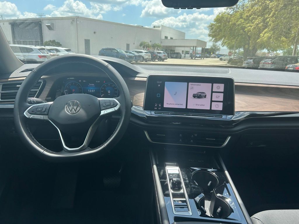 2026 Volkswagen Atlas 2.0T SE w/Technology Tampa FL