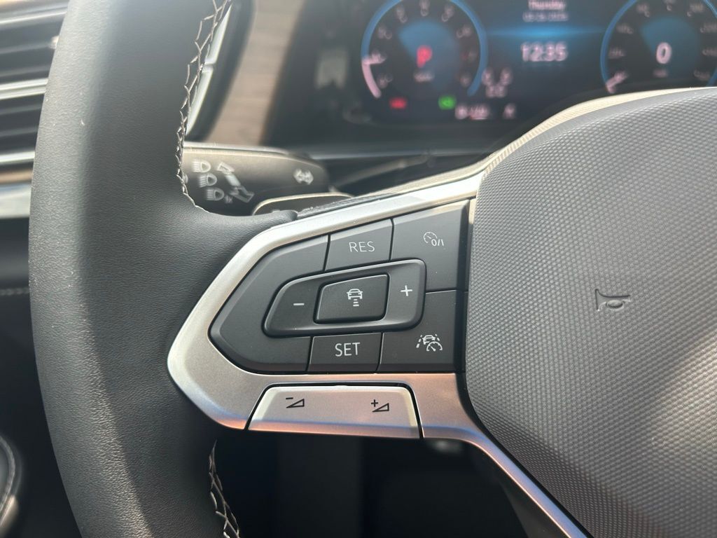 2026 Volkswagen Atlas 2.0T SE w/Technology Tampa FL