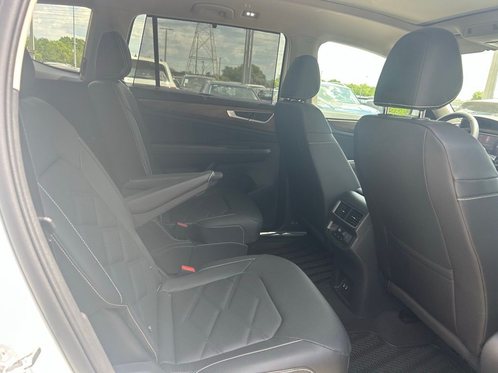 2026 Volkswagen Atlas 2.0T SE w/Technology Tampa FL