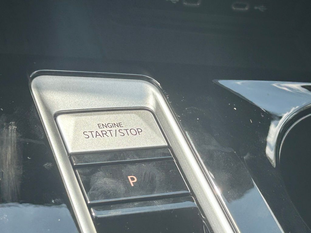 2026 Volkswagen Atlas 2.0T SE w/Technology Tampa FL