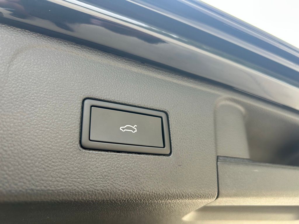 2026 Volkswagen Atlas 2.0T SE w/Technology Tampa FL