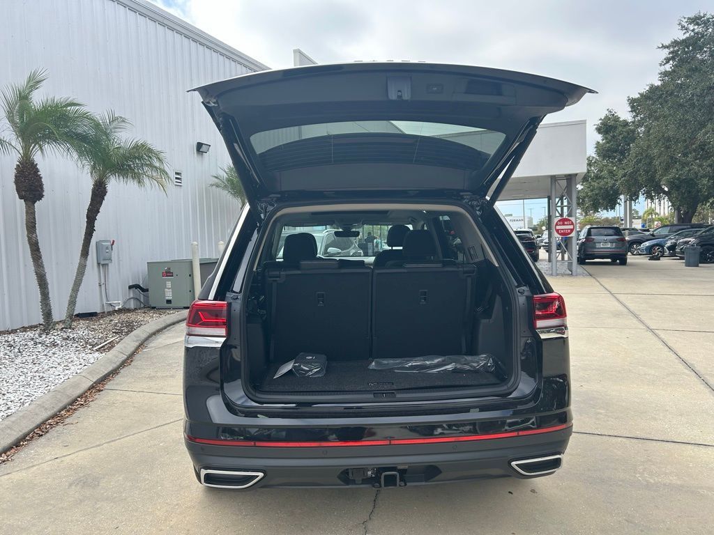 2026 Volkswagen Atlas 2.0T SE w/Technology Tampa FL