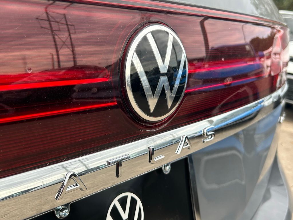 2026 Volkswagen Atlas 2.0T SE w/Technology Tampa FL