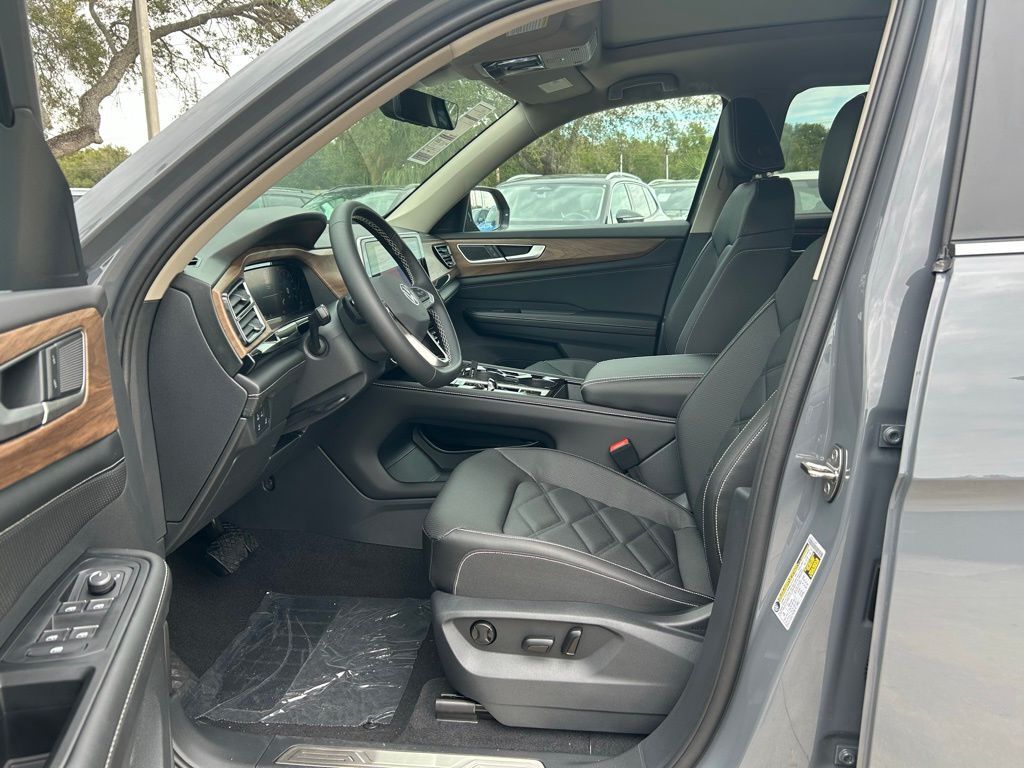 2026 Volkswagen Atlas 2.0T SE w/Technology Tampa FL