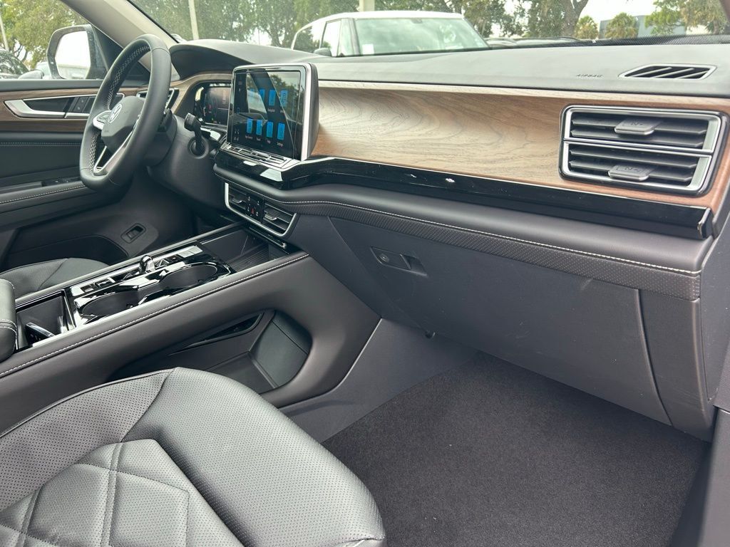 2026 Volkswagen Atlas 2.0T SE w/Technology Tampa FL