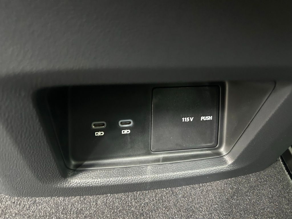 2026 Volkswagen Atlas 2.0T SE w/Technology Tampa FL