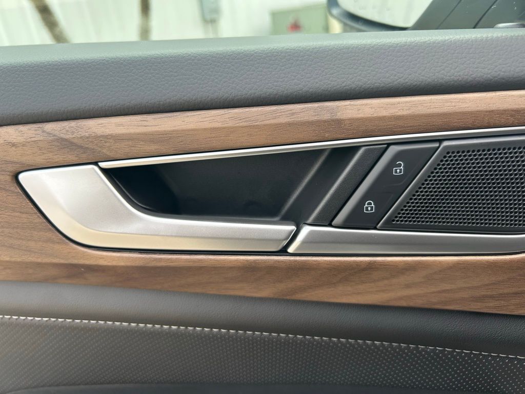 2026 Volkswagen Atlas 2.0T SE w/Technology Tampa FL