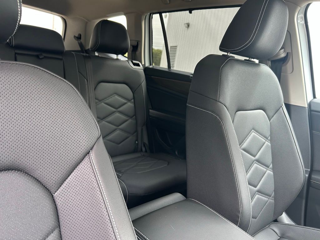 2026 Volkswagen Atlas 2.0T SE w/Technology Tampa FL