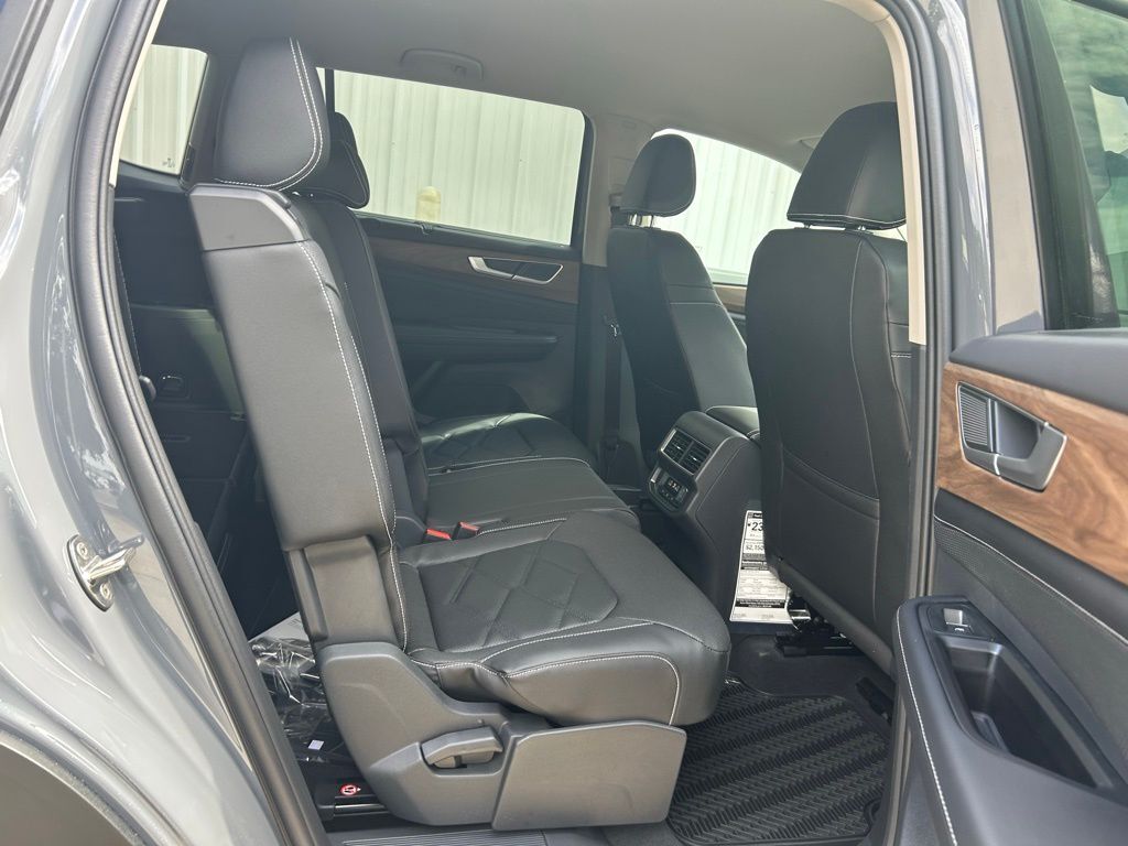 2026 Volkswagen Atlas 2.0T SE w/Technology Tampa FL