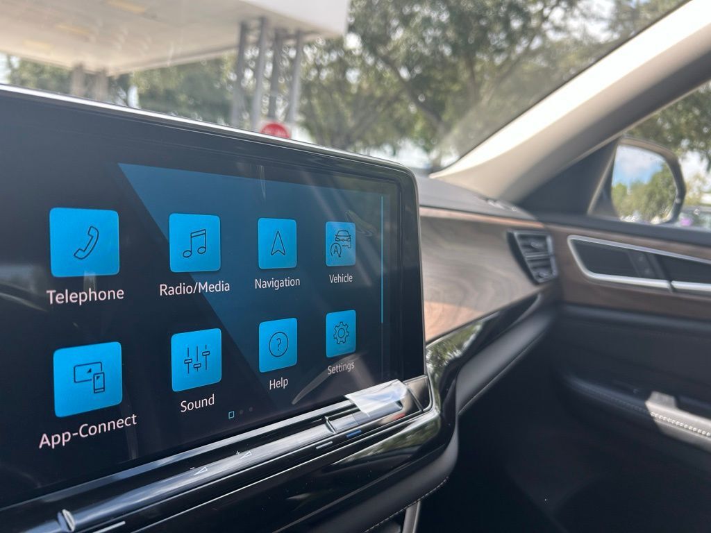 2026 Volkswagen Atlas 2.0T SE w/Technology Tampa FL