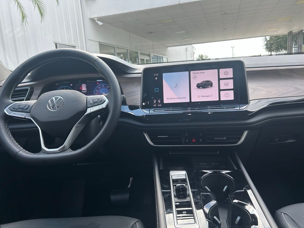 2026 Volkswagen Atlas 2.0T SE w/Technology Tampa FL