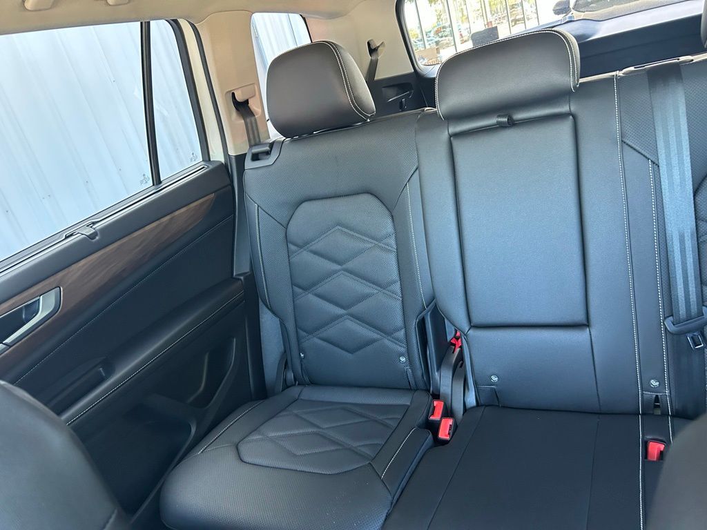 2026 Volkswagen Atlas 2.0T SE w/Technology Tampa FL