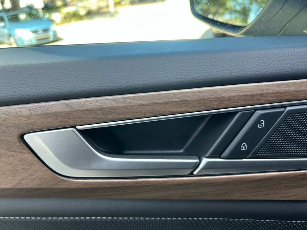 2026 Volkswagen Atlas 2.0T SE w/Technology Tampa FL