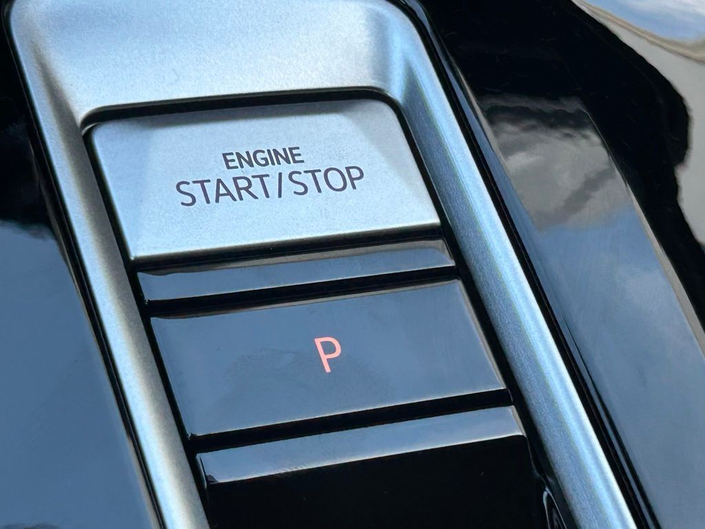 2026 Volkswagen Atlas 2.0T SE w/Technology Tampa FL