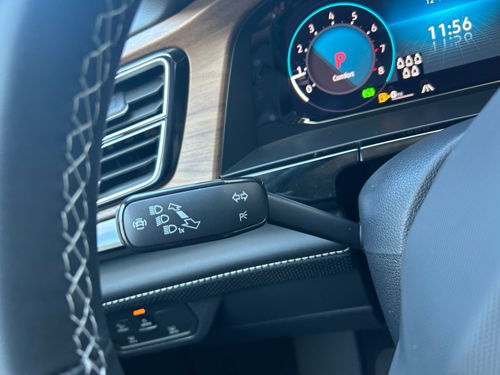 2026 Volkswagen Atlas 2.0T SE w/Technology Tampa FL