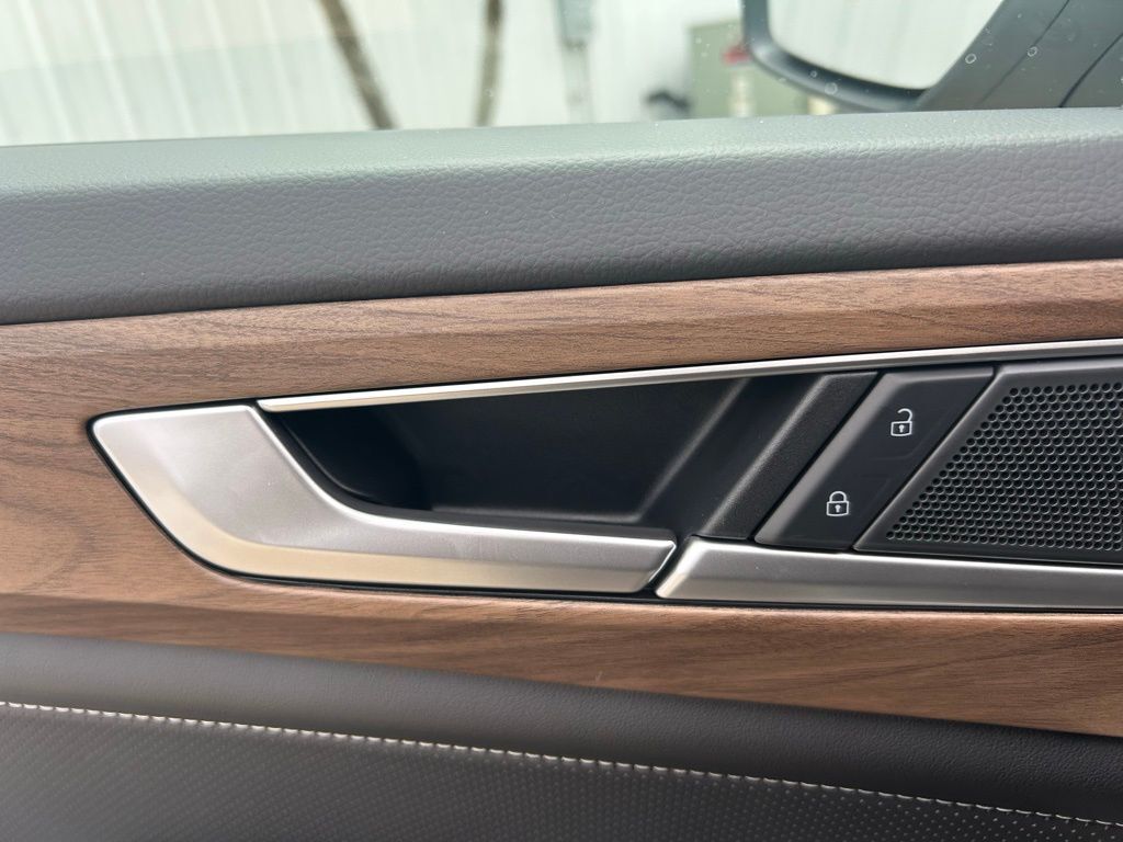 2026 Volkswagen Atlas 2.0T SE w/Technology Tampa FL