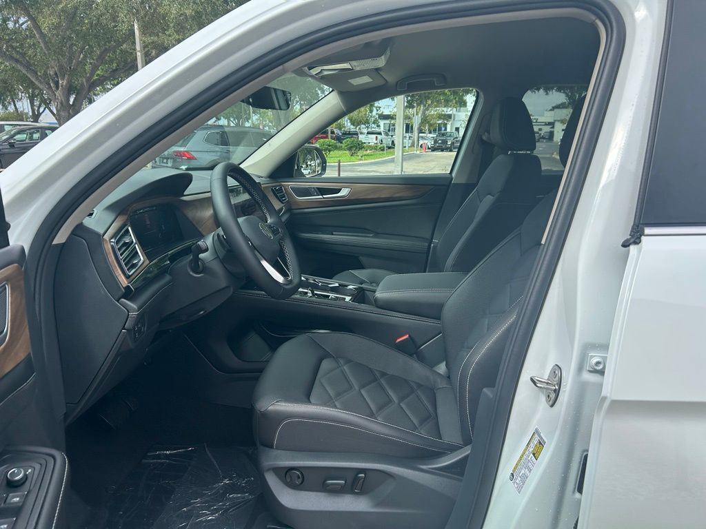 2026 Volkswagen Atlas 2.0T SE w/Technology Tampa FL