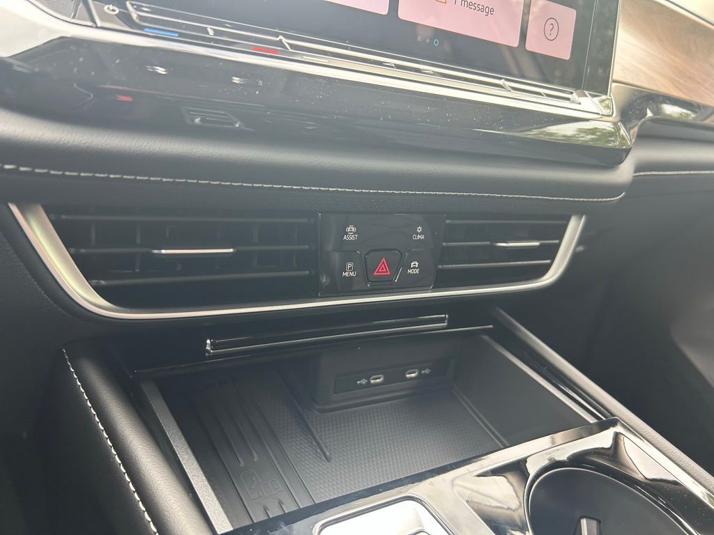 2026 Volkswagen Atlas 2.0T SE w/Technology Tampa FL