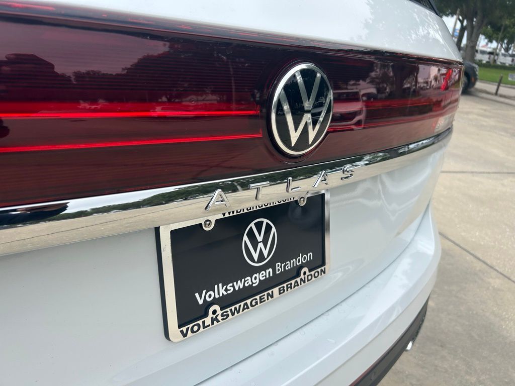 2026 Volkswagen Atlas 2.0T SE w/Technology Tampa FL