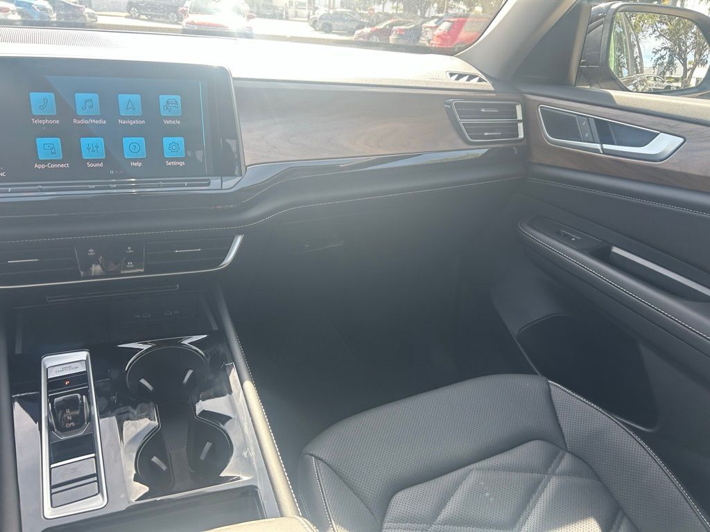 2026 Volkswagen Atlas 2.0T SE w/Technology Tampa FL