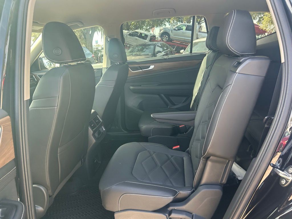 2026 Volkswagen Atlas 2.0T SE w/Technology Tampa FL