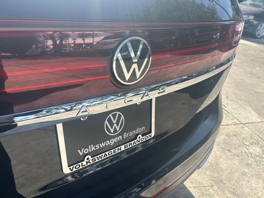 2026 Volkswagen Atlas 2.0T SE w/Technology Tampa FL